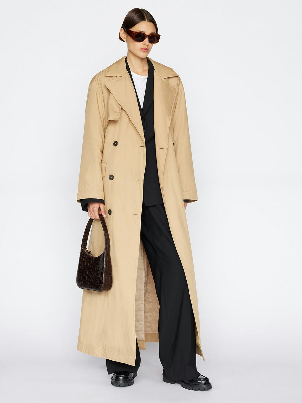 trench full body view